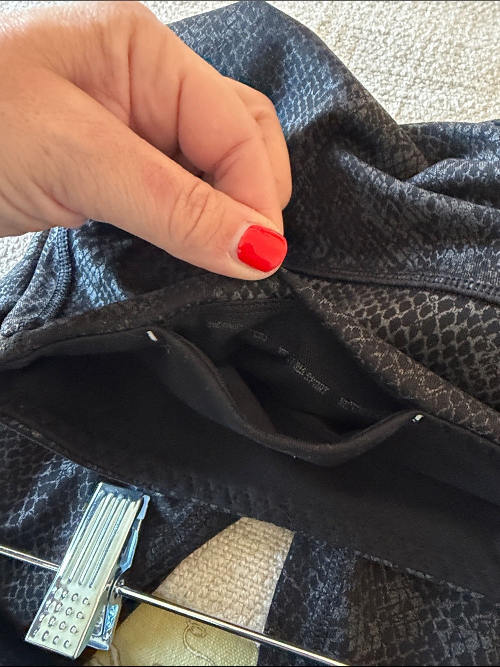 Victoria Sport Black with Gray Snakeskin Print Yoga Pants, Size L - Picture 4 of 6